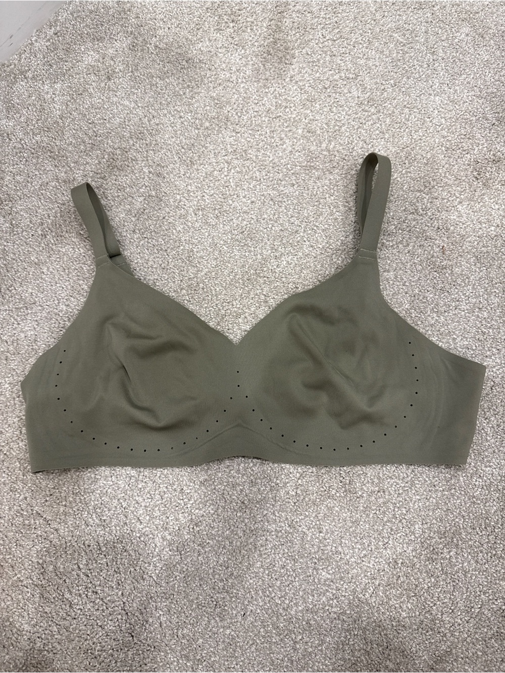 Seamless Lingerie 2nd Skin Everyday T-Shirt Bra XXL Olive Wireless Convertible